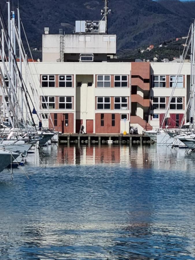 Albergo Stella Di Mare Lavagna Exterior photo