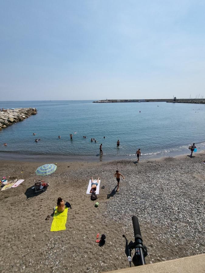 Albergo Stella Di Mare Lavagna Exterior photo
