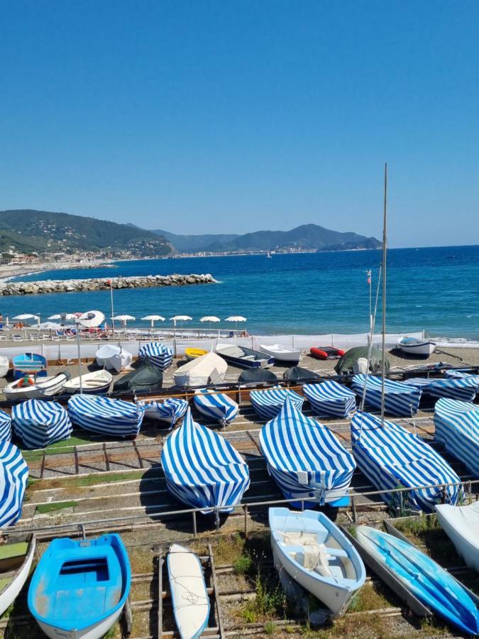 Albergo Stella Di Mare Lavagna Exterior photo